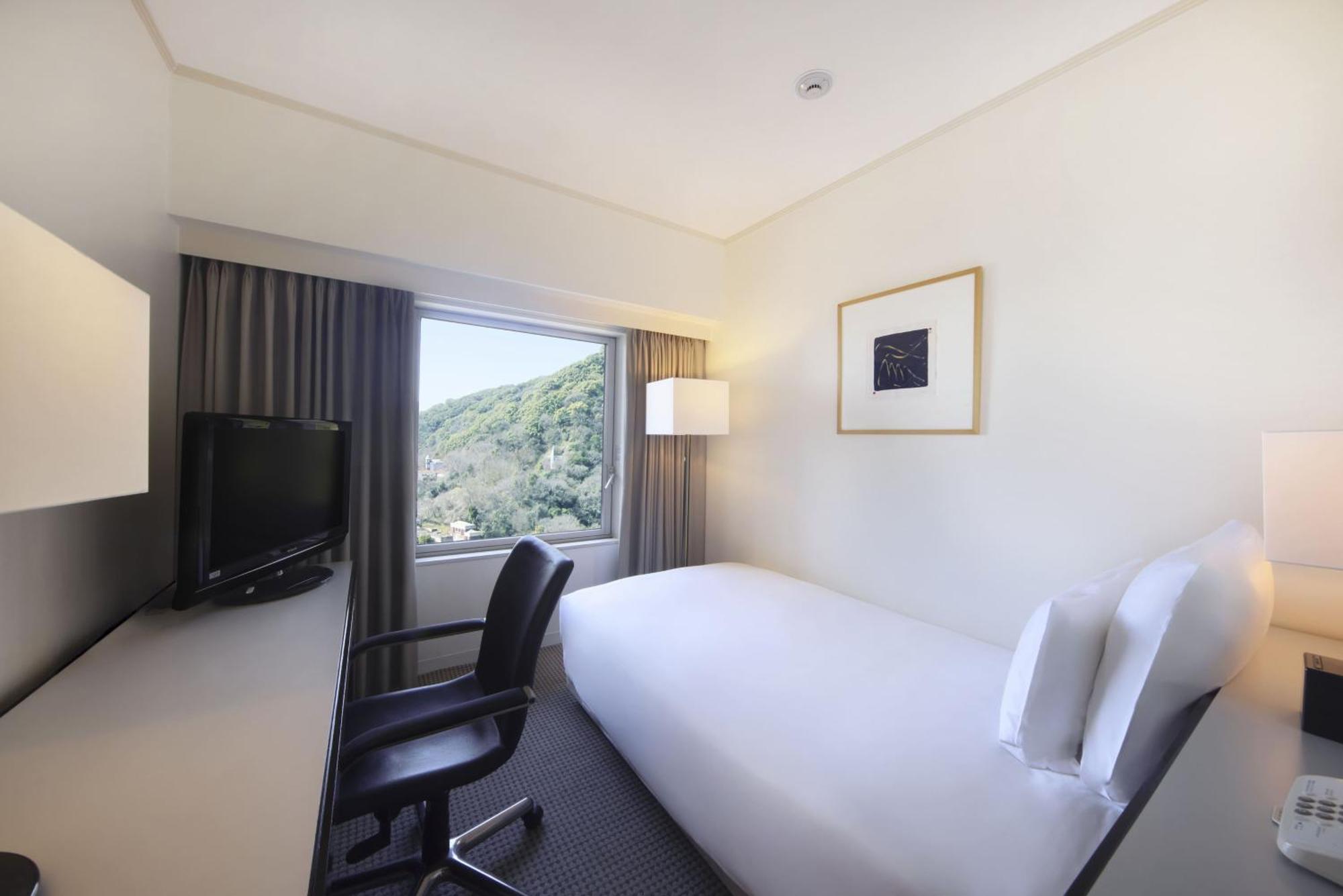 Ana Crowne Plaza Kobe By Ihg Hotel Bagian luar foto