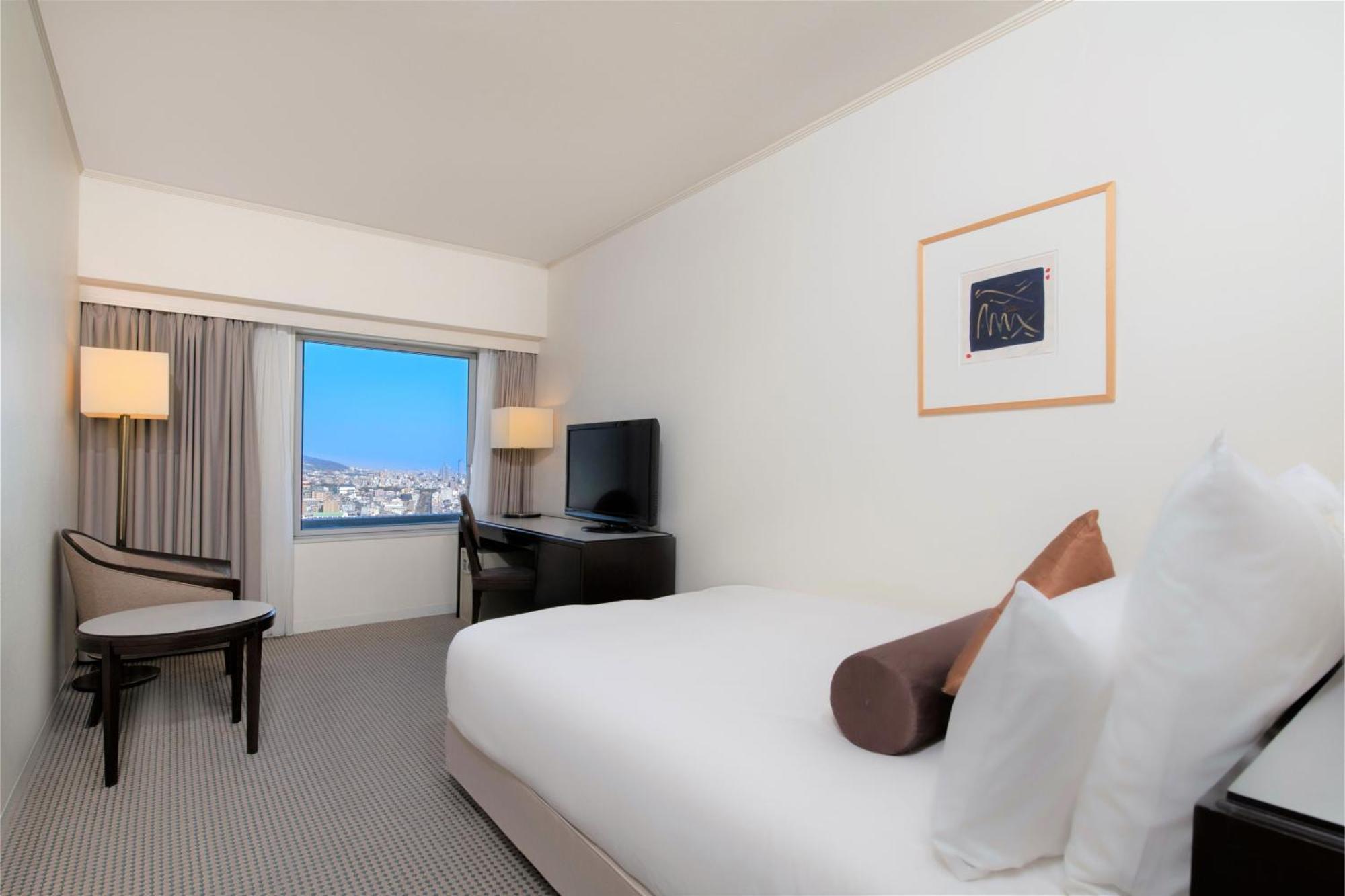 Ana Crowne Plaza Kobe By Ihg Hotel Bagian luar foto